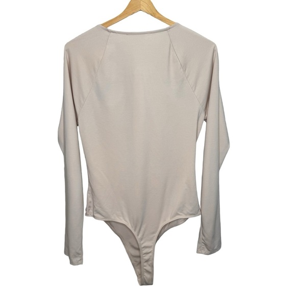 ASTR The Label Multi Cut Out Bodysuit Bone Long Sleeve Size XL Neutral NWOT - Picture 5 of 9